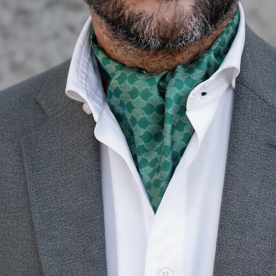 Art Deco Cravat